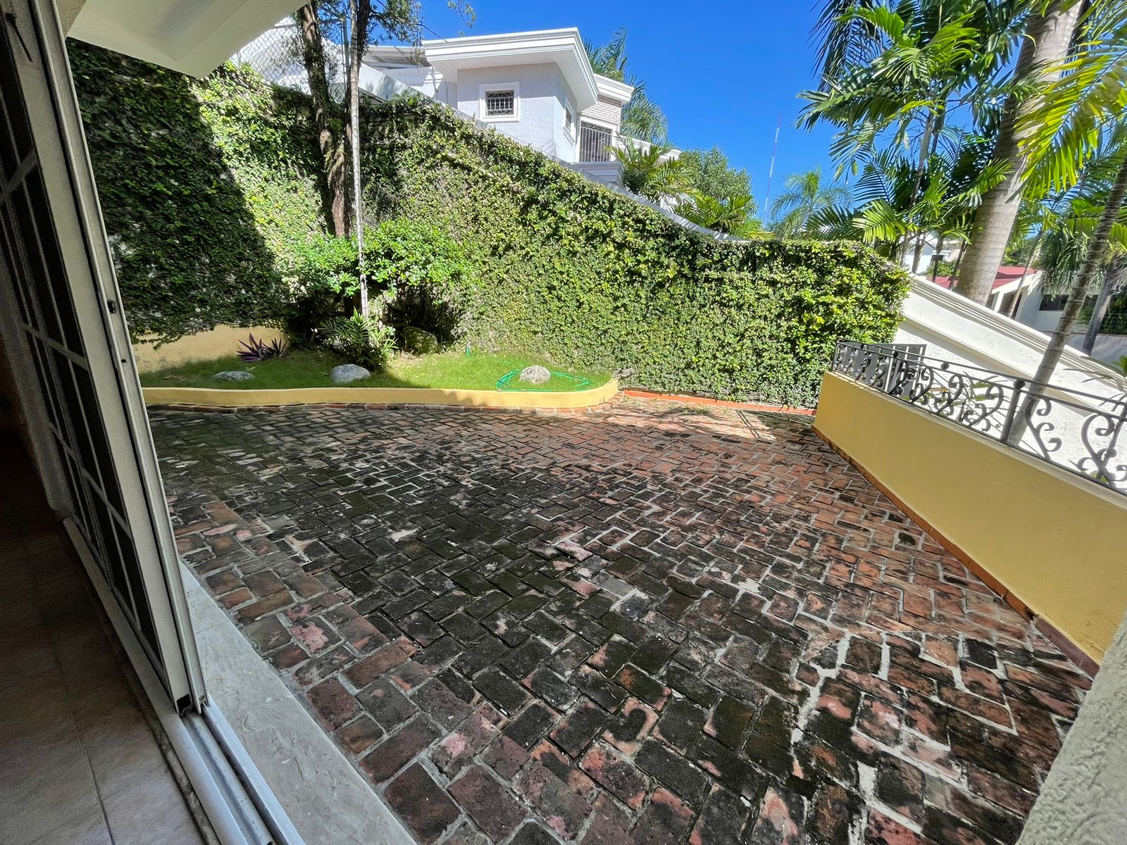 casas - VENDO Hermosa Mansión De 3 Niveles En Los Rios 7