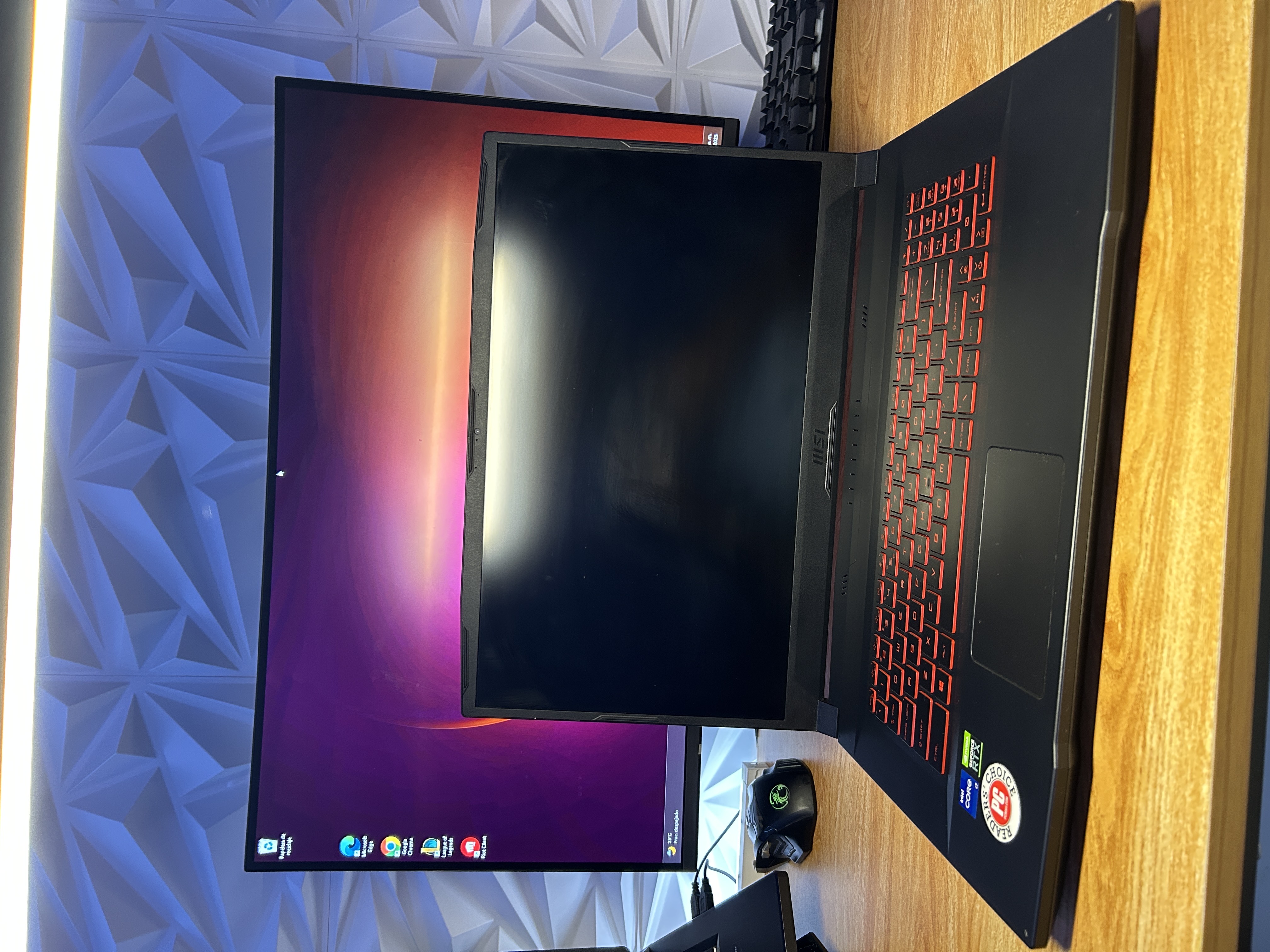 computadoras y laptops - MSI Katana GF76 11UD 3050TI 8