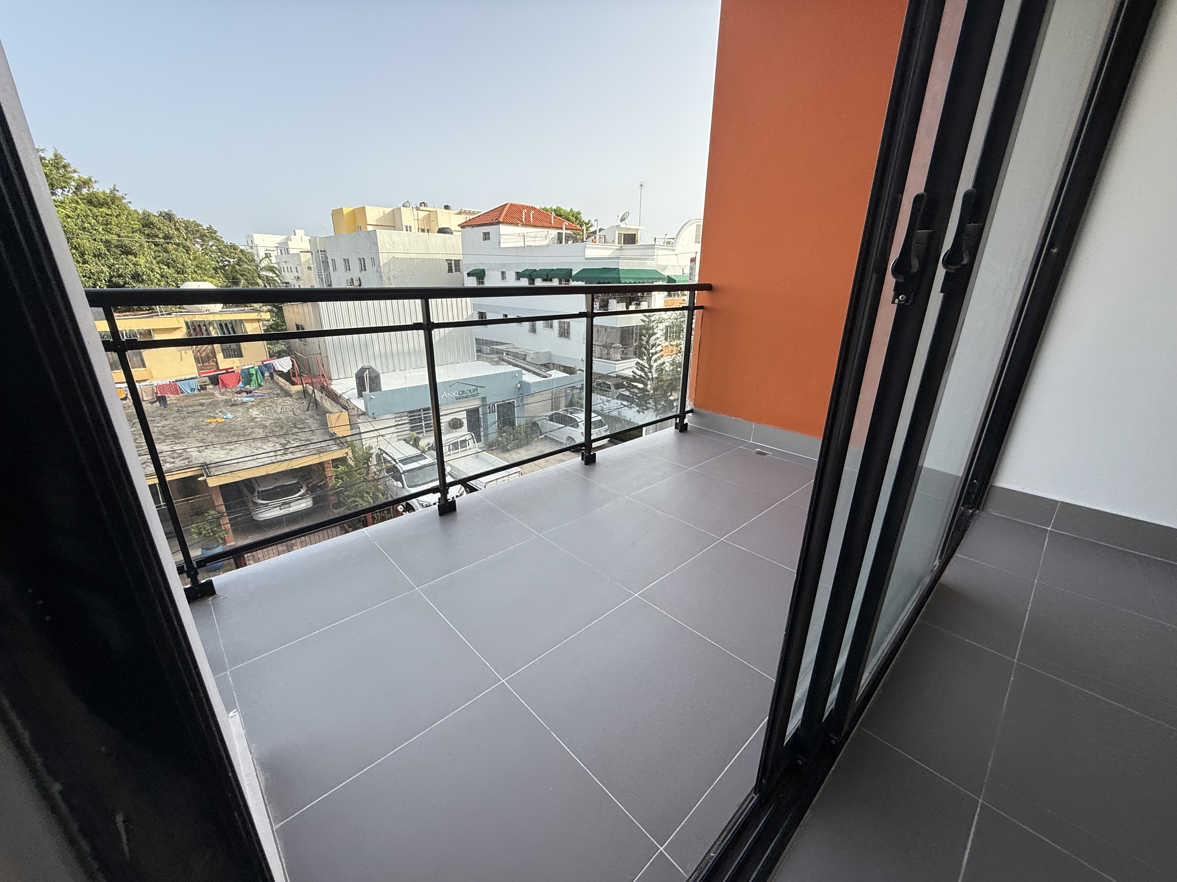 apartamentos - Jardines del sur nuevo tres hab con baño dos parqu 3