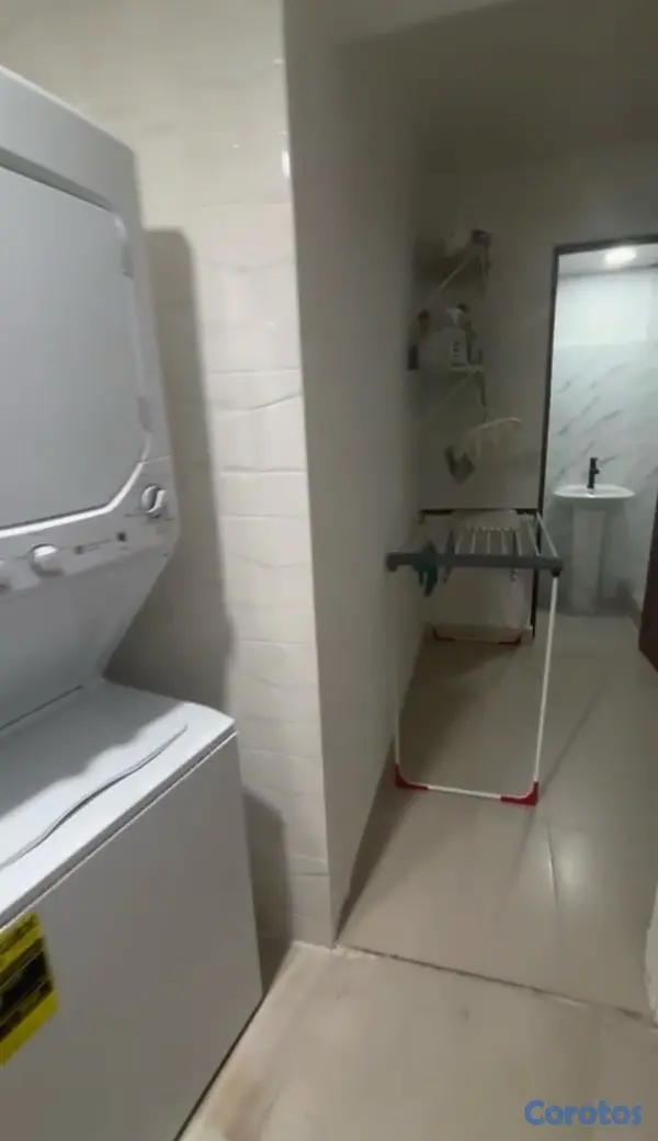 apartamentos - Alquilo apartamento amueblado en Los Restauradores – 2do piso – 7
