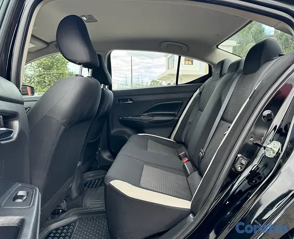 carros - Nissan Versa 2020 SV
 9