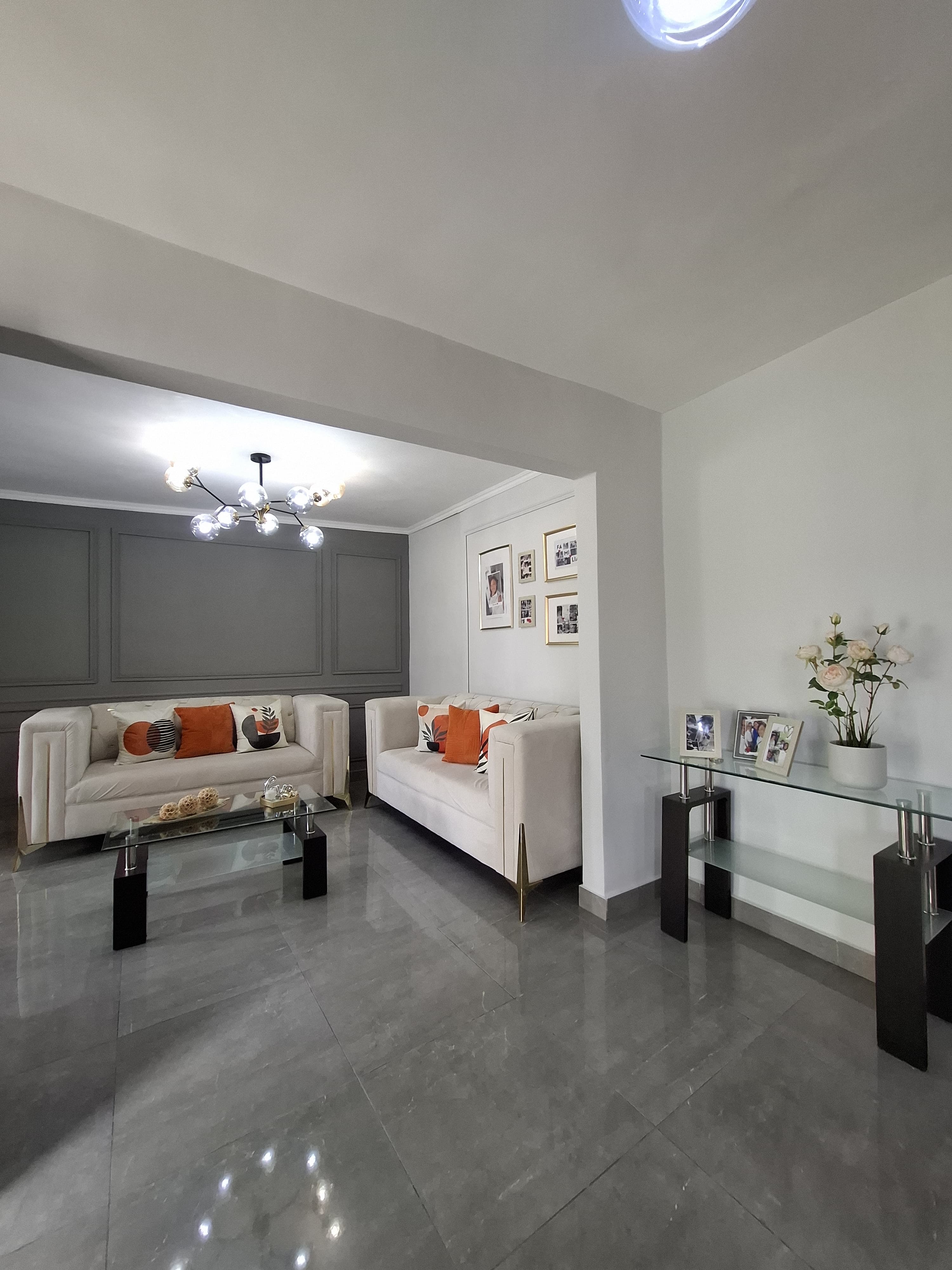 casas - venta de casa moderna en lucerna Santo Domingo este  3