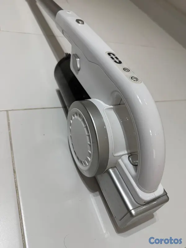 electrodomesticos - Aspiradora moderna recargable importada 3