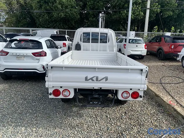 otros vehiculos - KIA K2700  3