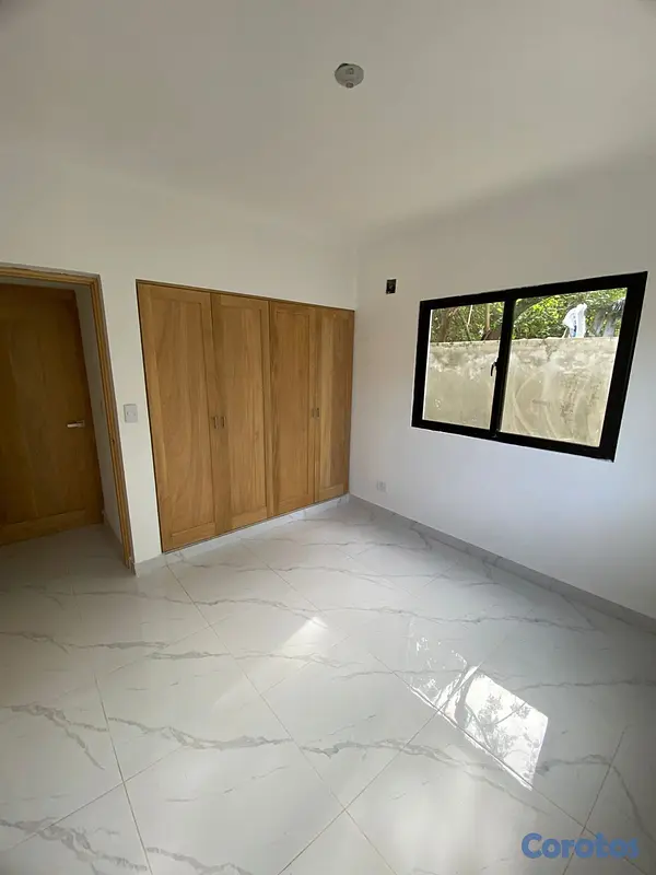 apartamentos - VENDO Apartamento en Av. Ecológica con dos parqueo 8