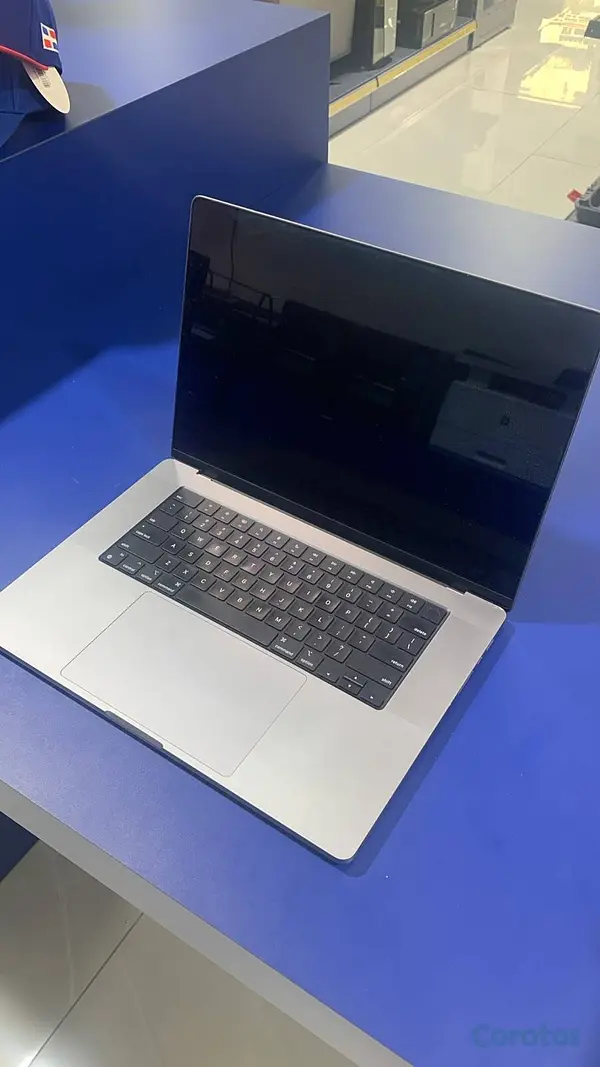 computadoras y laptops - MacBook Pro 16" 2021 | M1 Pro | 32 GB RAM | 1 TB S 4
