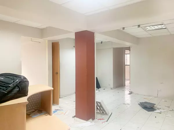 oficinas y locales comerciales - Local en el Millon 7