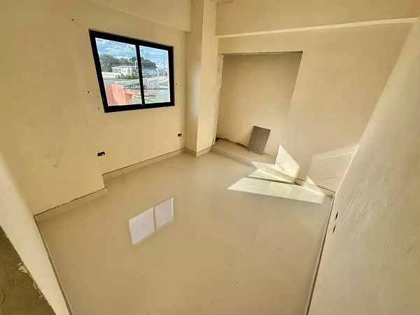 apartamentos - Apartamento Nuevo en Venta LOS PRADOS USD 159,500. 8