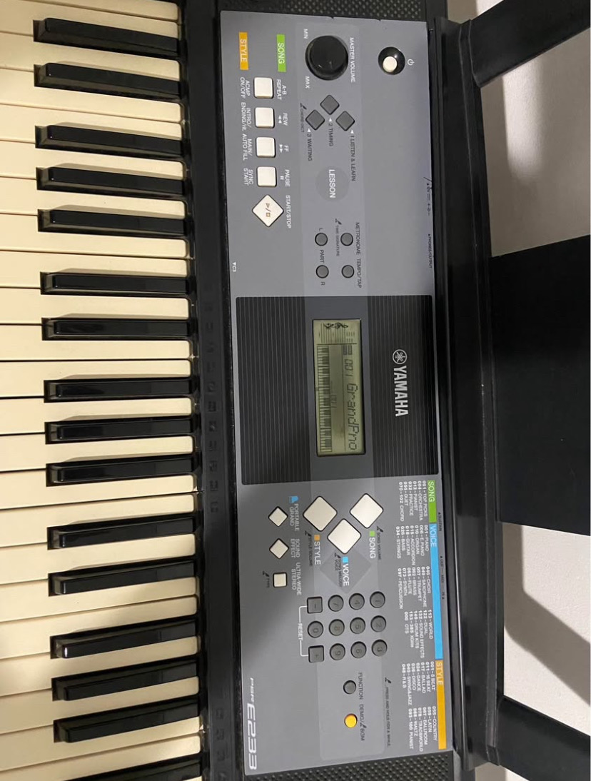 instrumentos musicales - Piano Yamaha PSR-E233 como nuevo
entrega inmediata 5