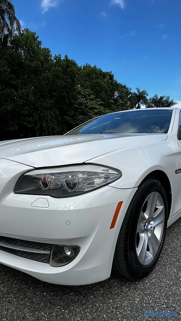 carros - BMW 528i 2011  5