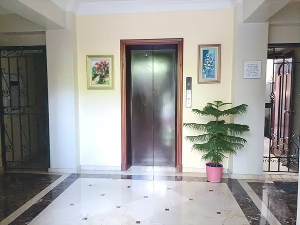 apartamentos - Se vende apartamento en Naco 3