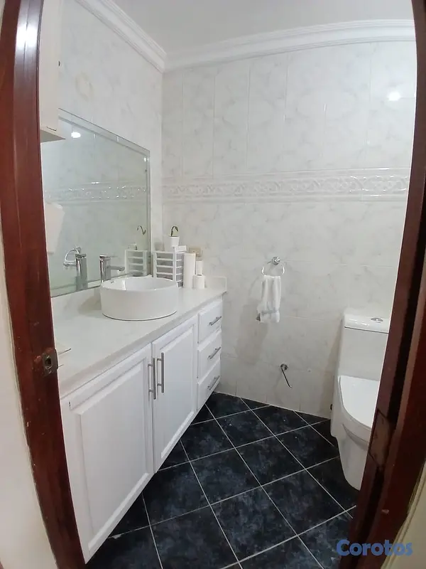 apartamentos - Se vende apto clásico. Distrito nacional  9