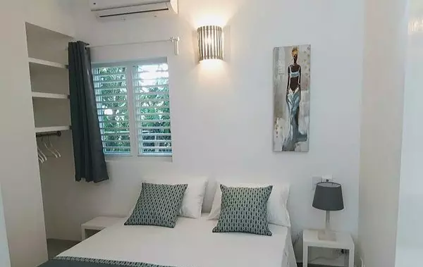 casas - Villa de 3 Habitaciones con piscina próximo a la Playa Ballenas, Las Terrenas 9