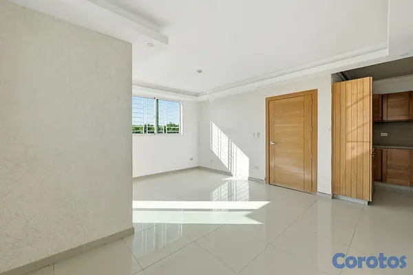 apartamentos - Apartamento 2do nivel con terraza en Venta – Brisa 5