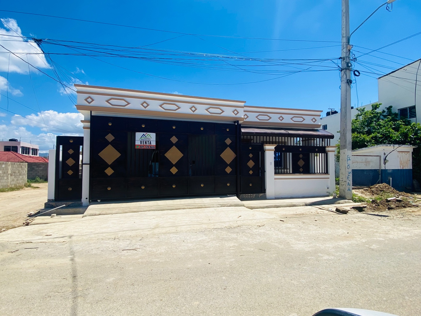 casas - CASA EN VENTA EN SANTIAGO DE LOS CABALLEROS PRÓXIMO AL JARDÍN BOTÁNICO  0
