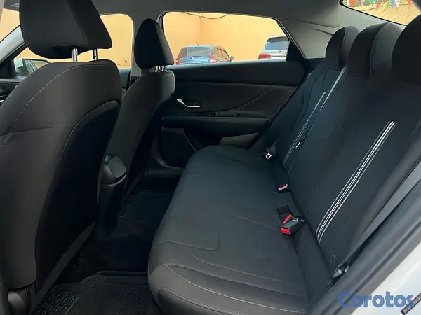 carros - Hyundai Elantra SEL 2021 full 6