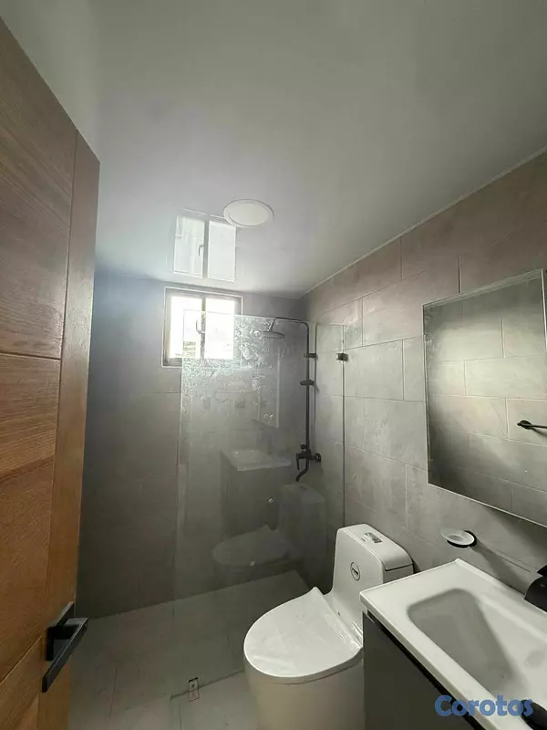 apartamentos - Apartamento segundo nivel con amplia terraza front 7