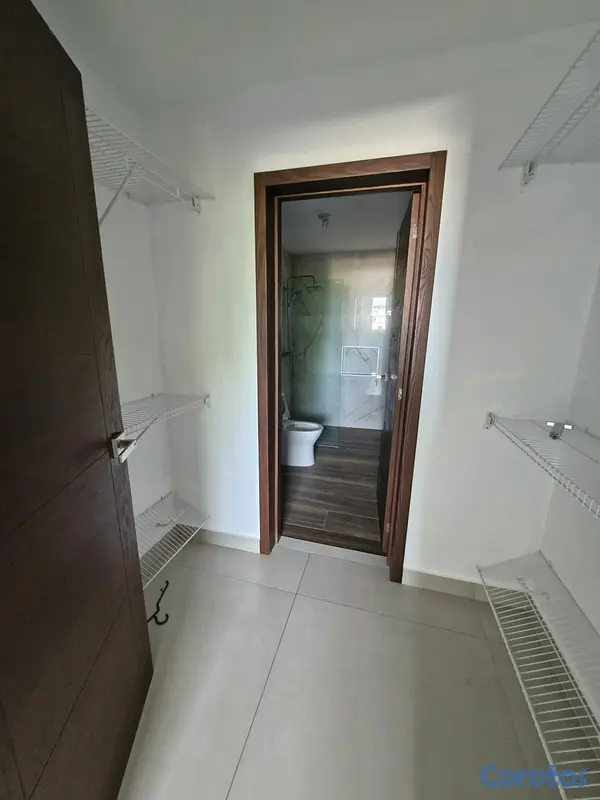 apartamentos - Amplio apartamento en torre de Gazcue 6