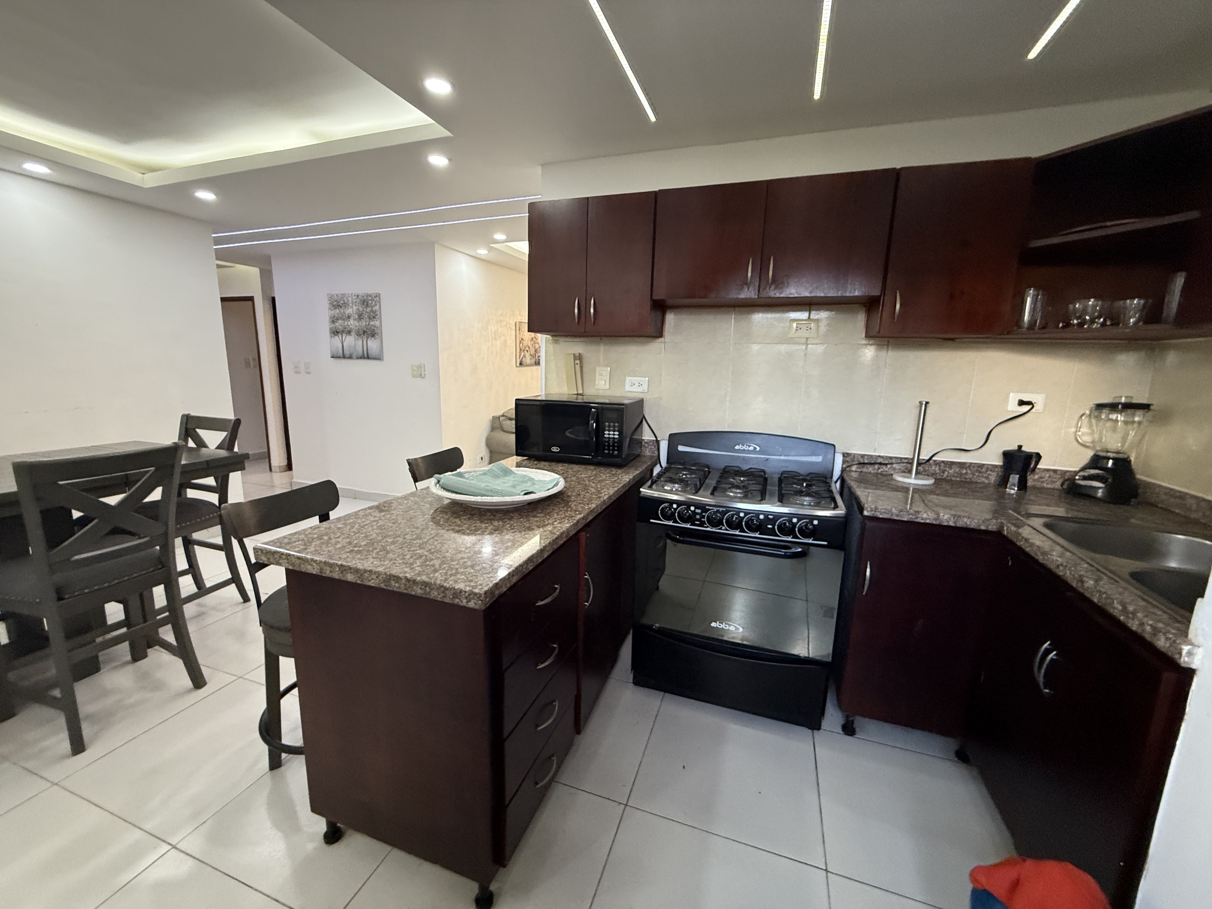 apartamentos - vendo en palma real 3 nivel amueblado  3