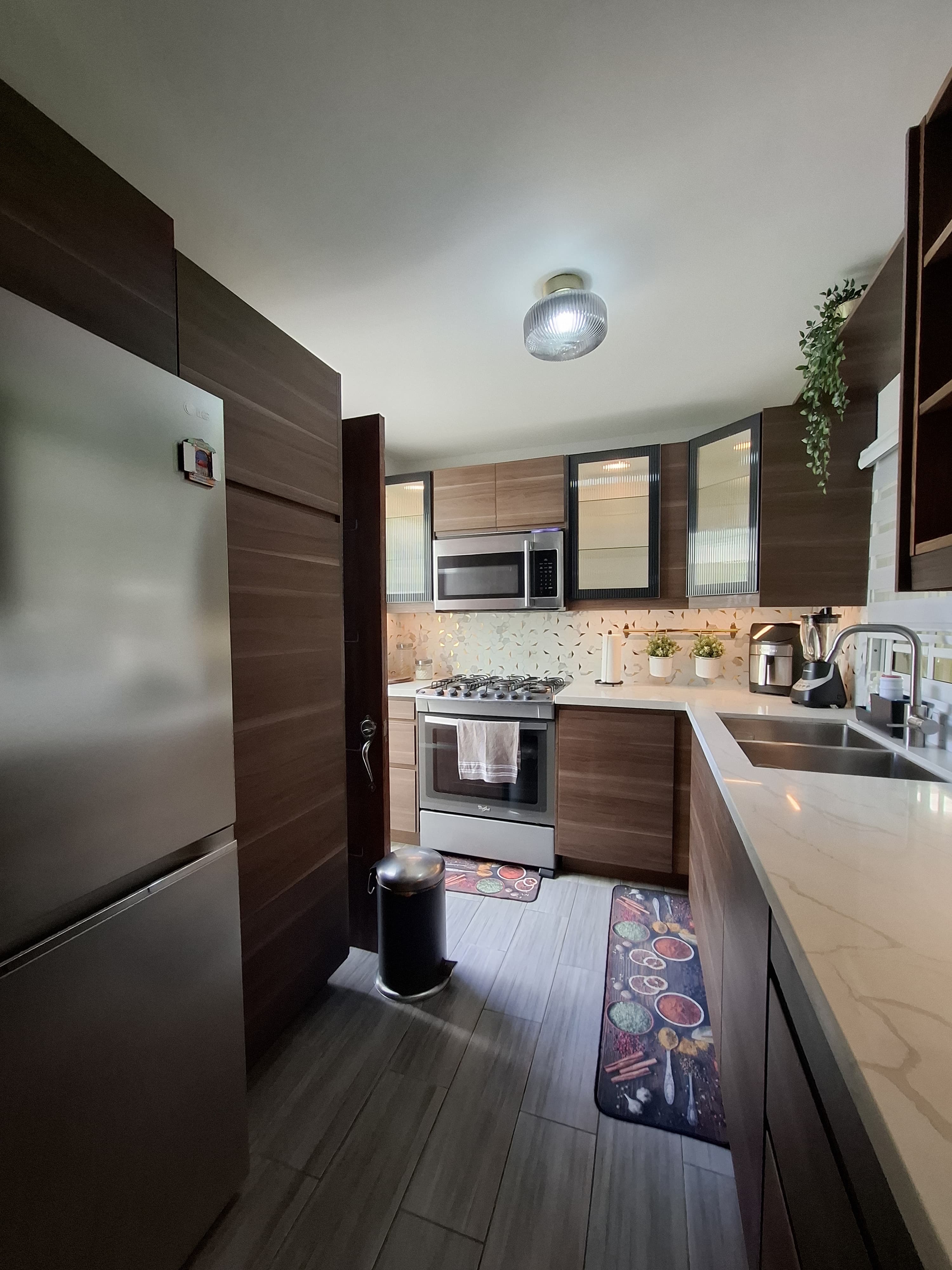casas - venta de casa moderna en lucerna Santo Domingo este  4