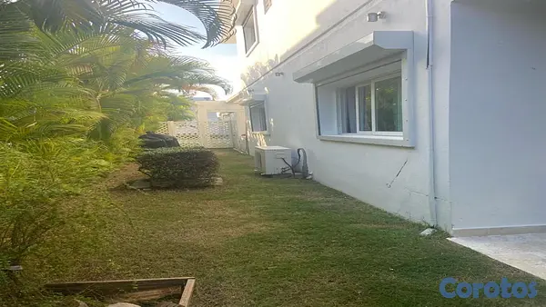 otros inmuebles - En Venta Villa Duplex en Playa Nueva Romana 2