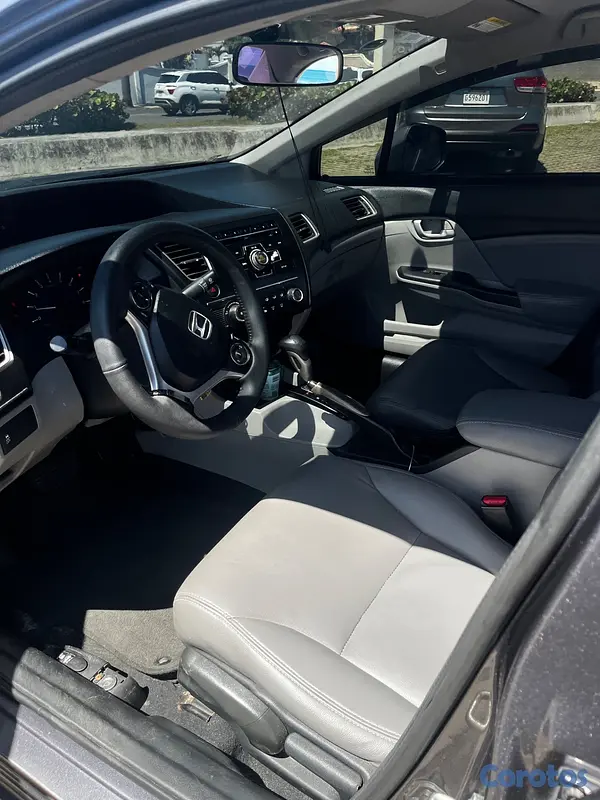 carros - Se vende Honda Civic 2014 LX. 3