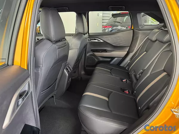 jeepetas y camionetas - Mitsubishi Motors Outlander Sport  4