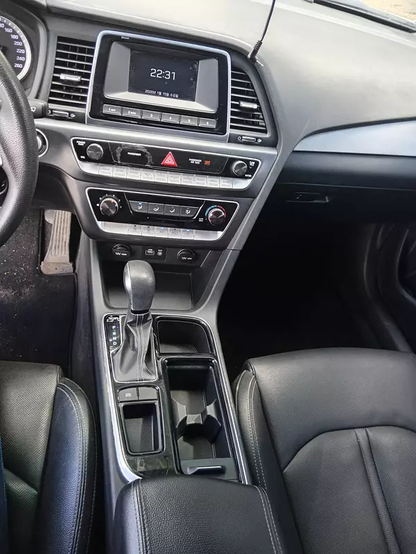 carros - HYUNDAI SONATA NEW RISE 2019 BLANCO 7