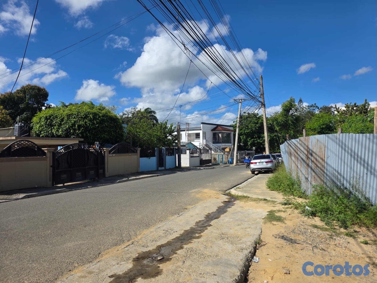 solares y terrenos - Solar en Venta con Proyecto Aprobado – Arroyo Hondo


  15