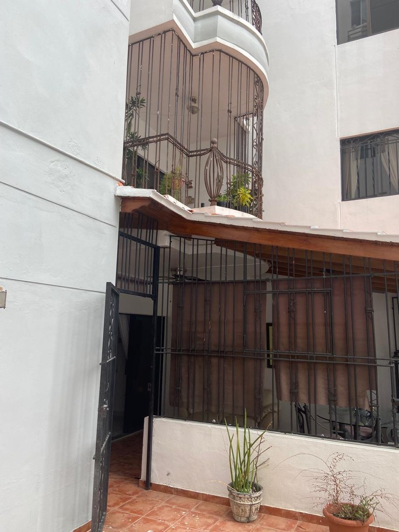 apartamentos - En Alquiler Apartamento de 3 habitaciones con terraza en la Urb. Real Amueblado  5