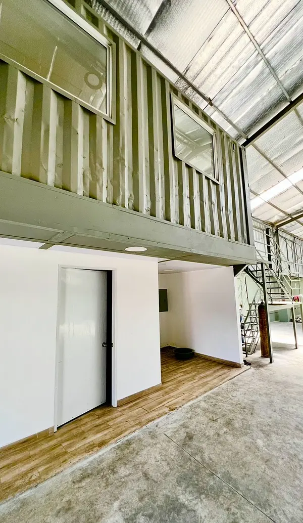 oficinas y locales comerciales - Alquiler nave comercial en ensanche la Fe  6