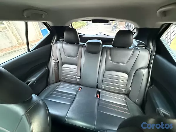 jeepetas y camionetas - Nissans Kiscks S/R 2020   5