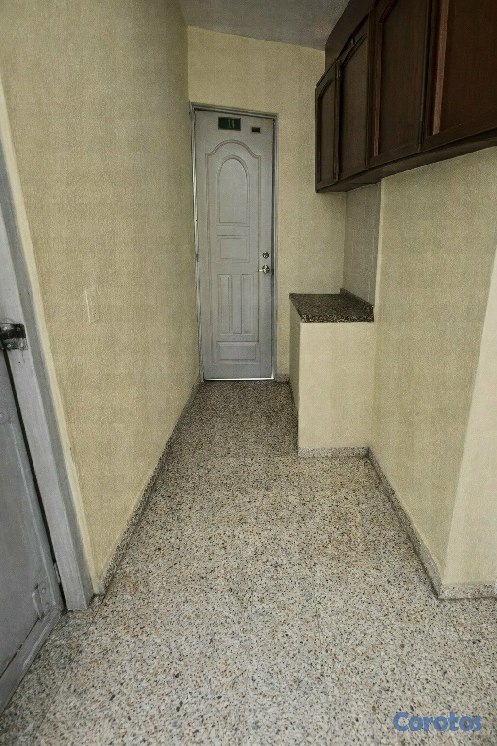 casas -  Casa de dos niveles en venta – Urbanización Prima 4