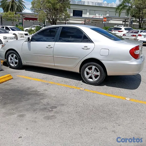 otros vehiculos - vendo 2002 4