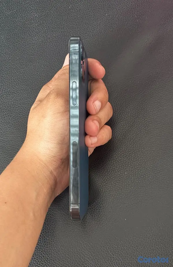 celulares y tabletas - Vendo iPhone 12 Pro de 256 gb  3