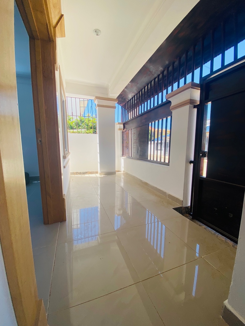 casas - CASA EN VENTA EN SANTIAGO DE LOS CABALLEROS PRÓXIMO AL JARDÍN BOTÁNICO  1