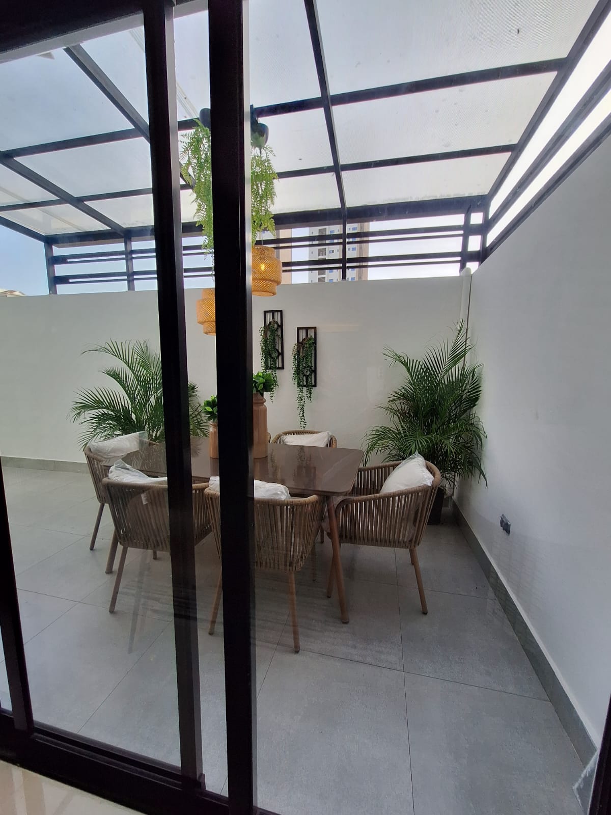 apartamentos - Rento hermoso apt amueblado minimalista con terraz 6