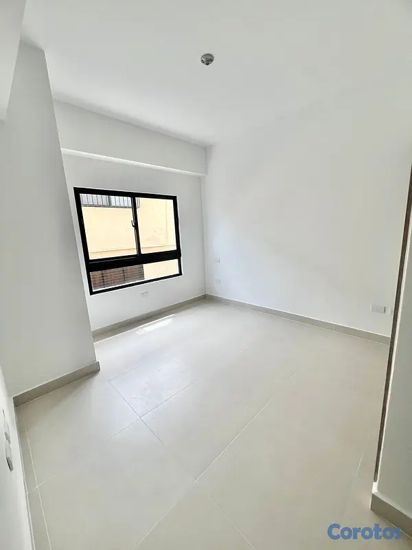 apartamentos - ALQUILO Segundo Piso Con Terraza En Viejo Arroyo H 9