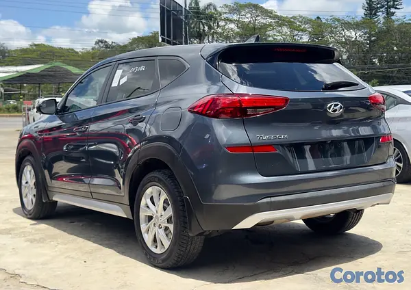 jeepetas y camionetas - Hyundai Tucson 2021
 4