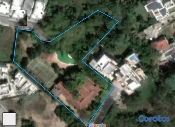casas - venta de casa en cuesta hermosa con 5,038mts y piscina Distrito Nacional  8