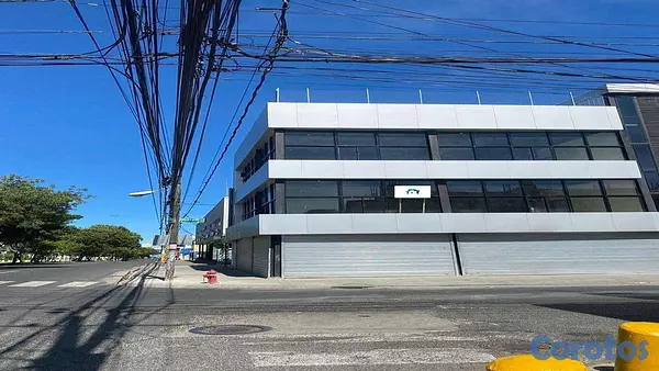 apartamentos - En Alquiler Edificio en Villa Consuelo de tres niveles 2