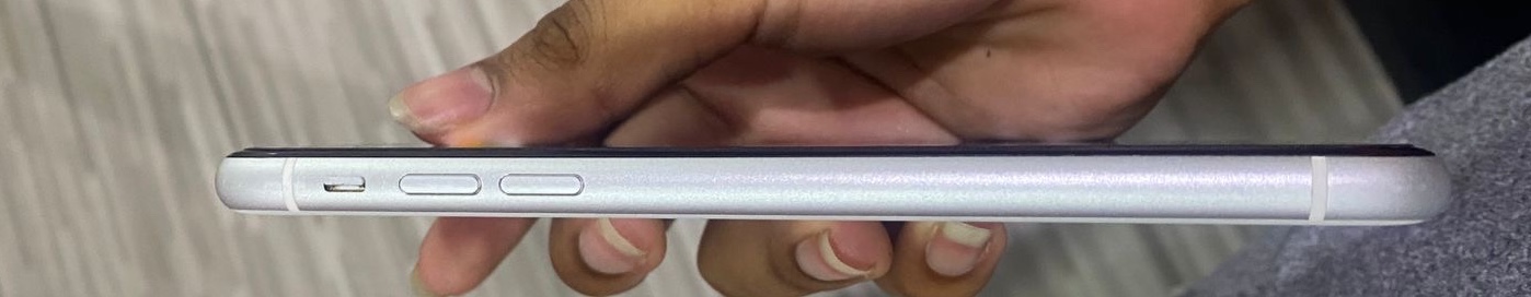 celulares y tabletas - Vendo IPhone xr 2