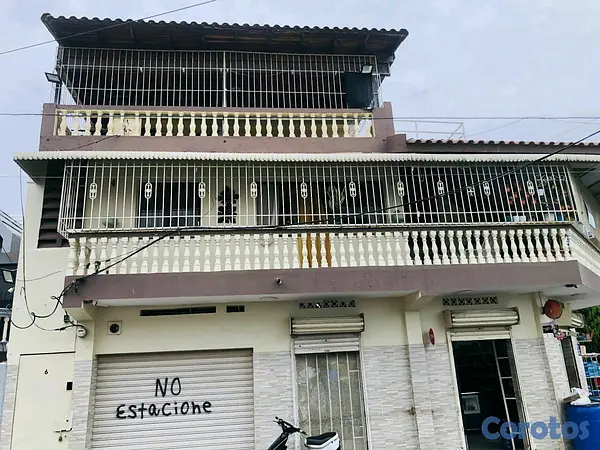 casas - Se vende casa en el Brisal, carretera mella, Santo Domingo Este  7