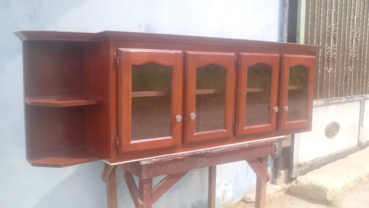 muebles y colchones - Gabinete con salero  1