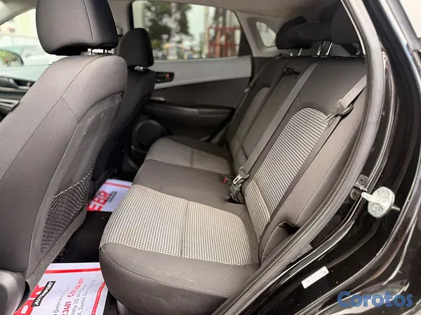 jeepetas y camionetas - Hyundai Kona SE 2020 5