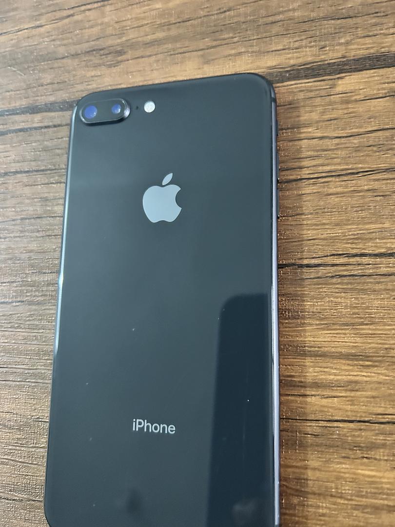 celulares y tabletas - iPhone 8 Plus 256 GB 4,000 negociable 1
