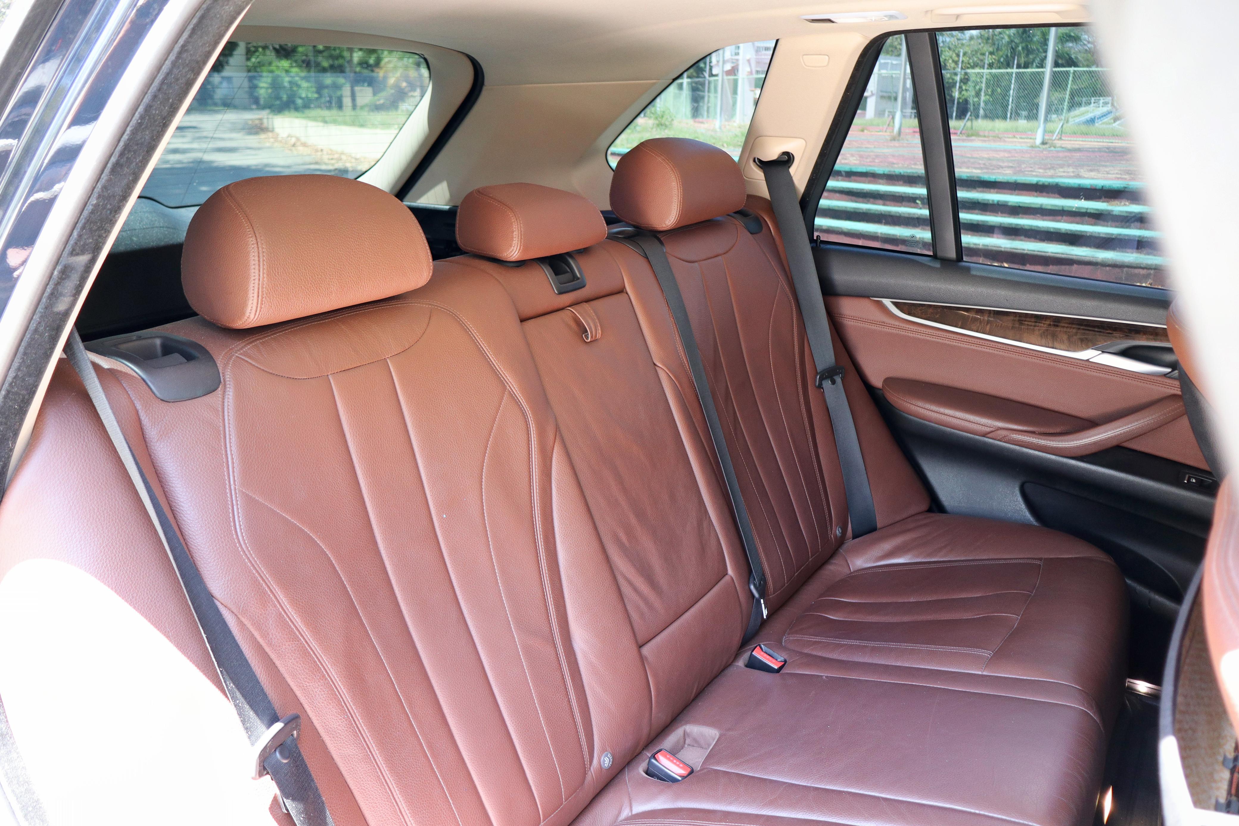 jeepetas y camionetas - Aprovecha y montate en esta impecable lujosa BMW X5 2016  7