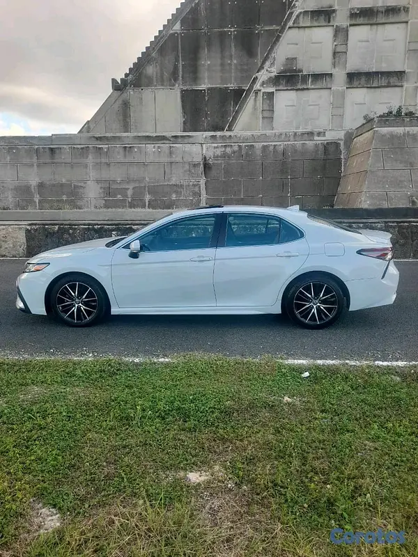 carros - Toyota camry 2022 8