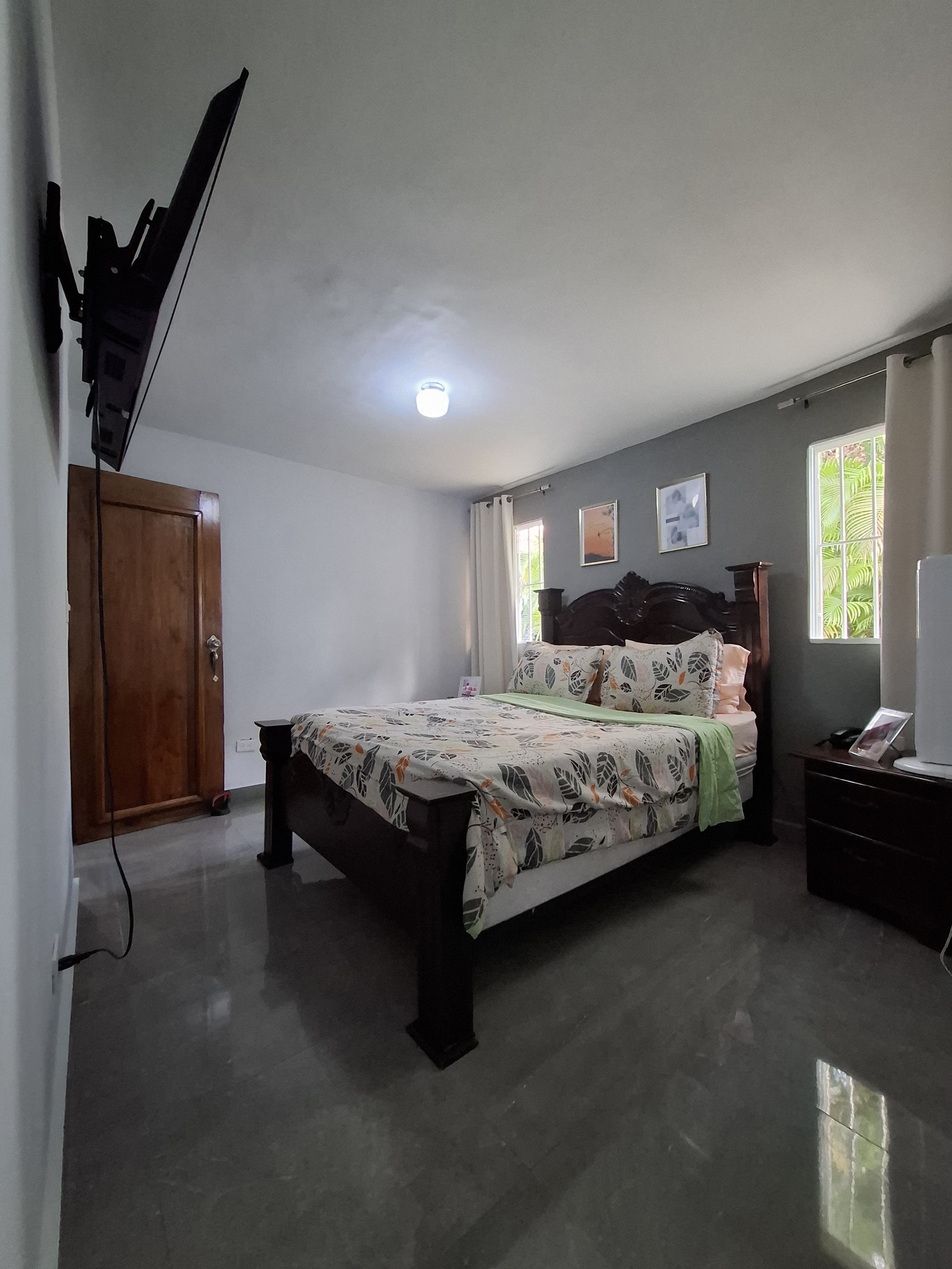 casas - venta de casa moderna en lucerna Santo Domingo este  7