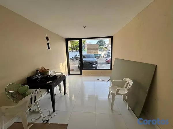 oficinas y locales comerciales - hermoso local en renta  4